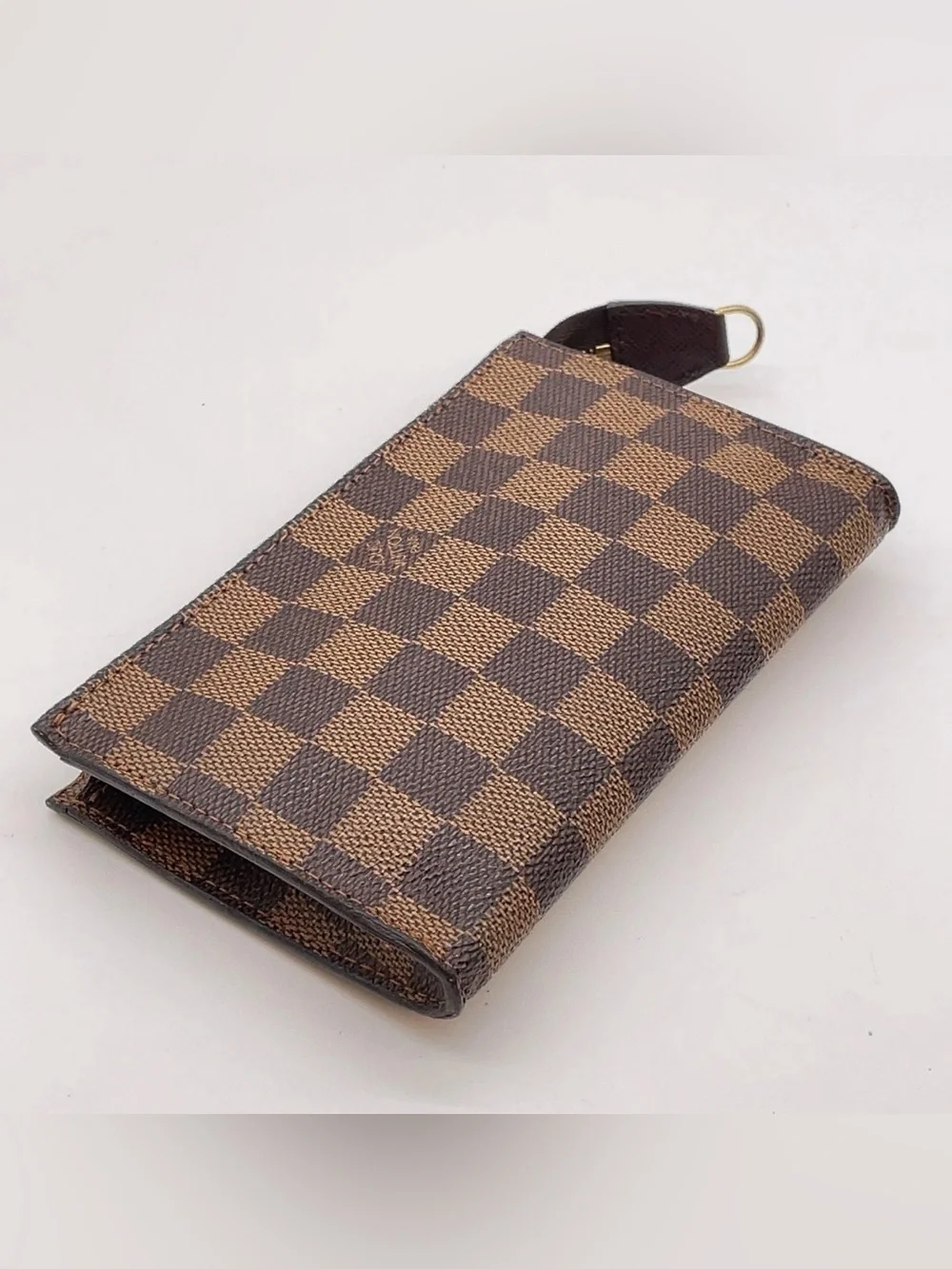 Damier Ebene Bucket PM Pouch